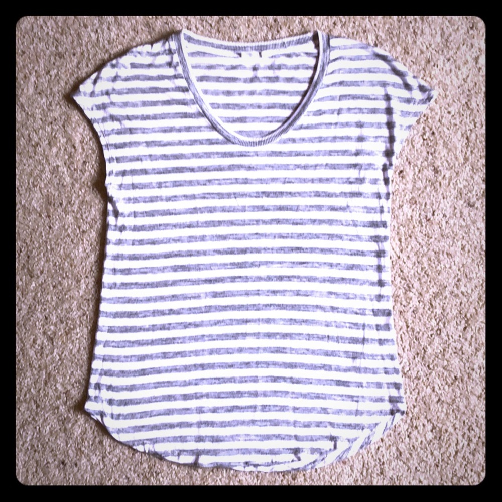 GAP Striped Tee